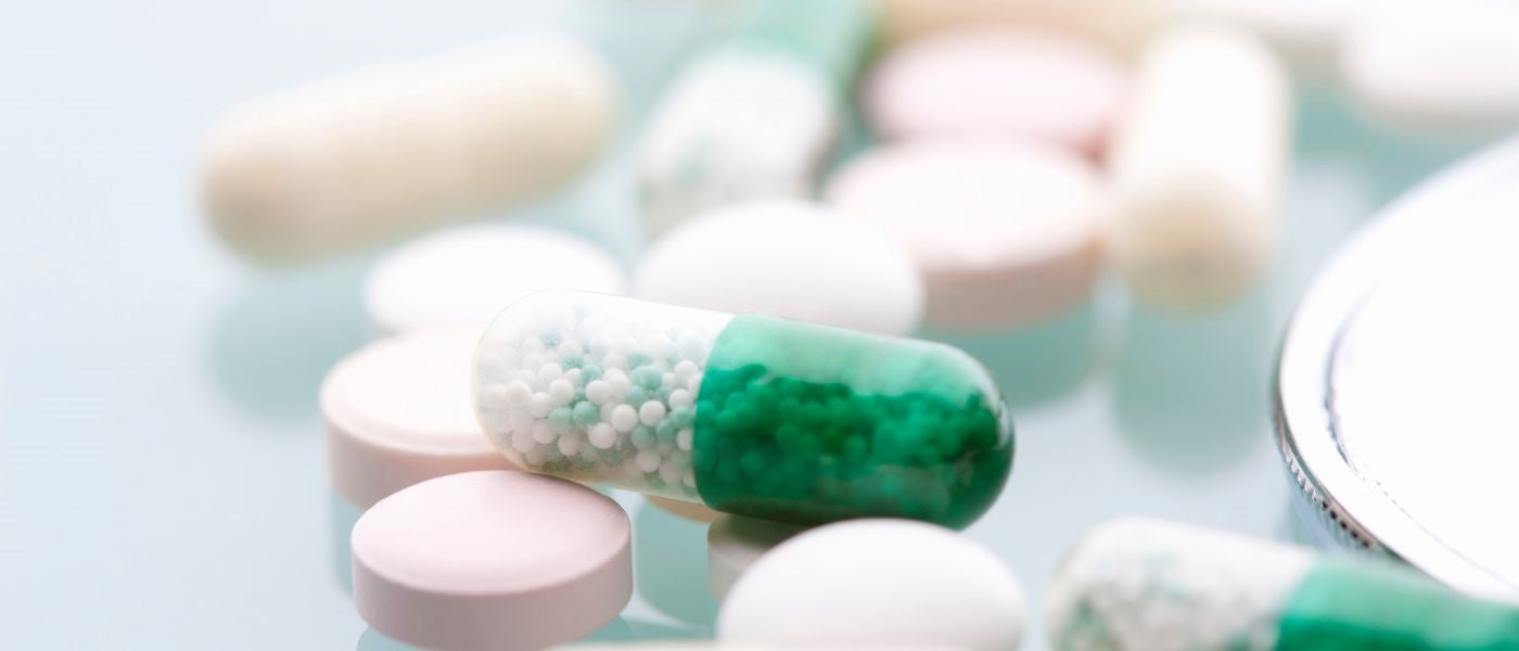what drugs deplete glutathione Hypertoxic self-assembled peptide with dual functions of glutathione  depletion and biosynthesis inhibition for selective tumor ferroptosis and  pyroptosis | Journal of Nanobiotechnology main image 1
