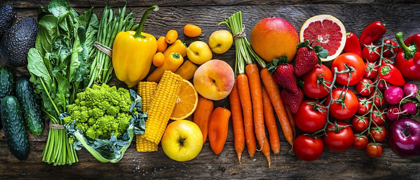 veggies arranged in the colors of a rainbow