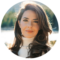 Headshot of Dr. Molly Maloof